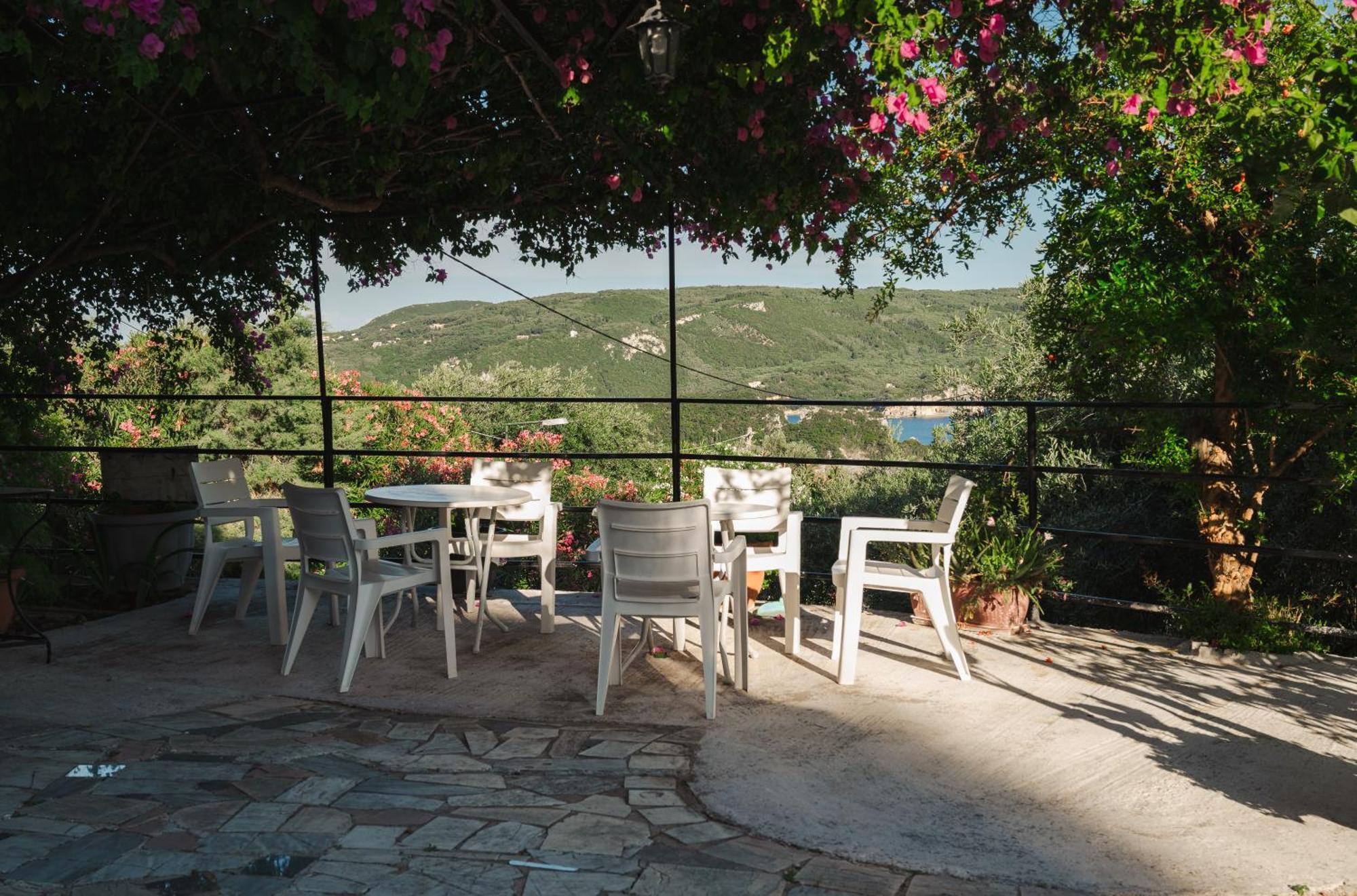 Ulisse Apartments Παλαιοκαστρίτσα Εξωτερικό φωτογραφία